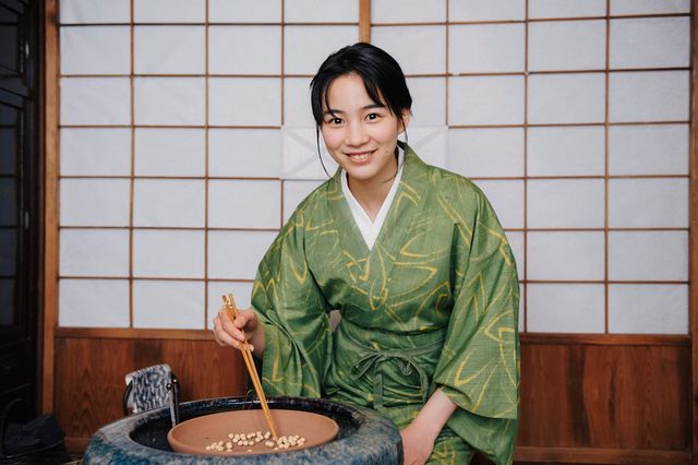 のん『この世界の（さらにいくつもの）片隅に』映画秘宝グラビア 誌面未掲載写真（2枚目）