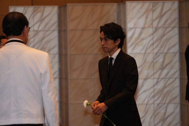 井ノ原快彦、北大路欣也、斉藤由貴、沢口靖子、東山紀之ら参列　東映「手塚治　お別れの会」（9枚目）