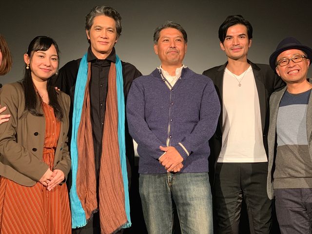 加藤雅也、オトナの魅力さく裂！映画『ココロ、オドル　満月荘がつなげる三つのストーリー』舞台あいさつ（6枚目）