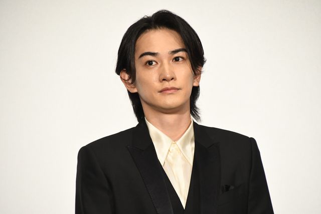 菅田将暉、松下洸平、町田啓太、萩原利久らスーツで登壇！『ミステリと言う勿れ』初日舞台挨拶（12枚目）