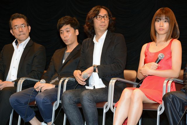 瀧本美織が清純派卒業を宣言！舞台「ブエノスアイレス午前零時」フォトギャラリー（4枚目）