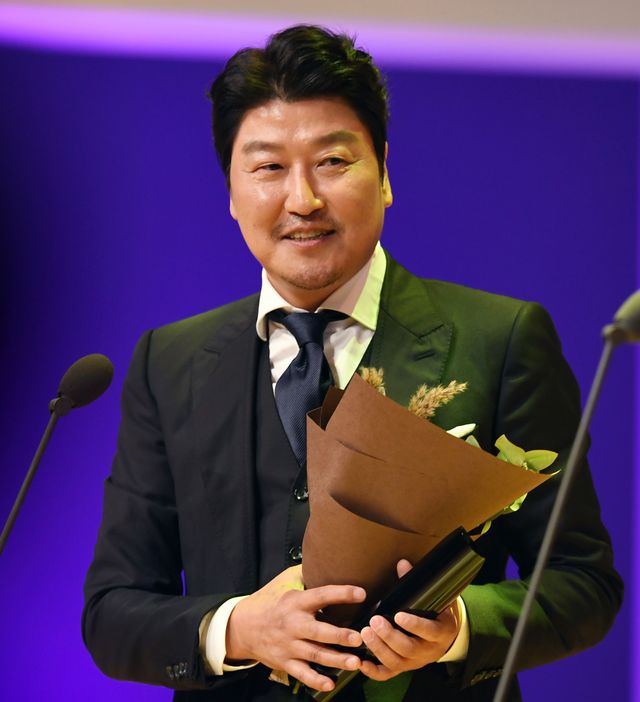 第26回釜日映画賞にて2度目の主演男優賞に輝いたソン・ガンホ