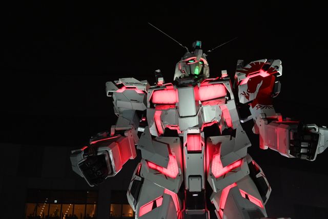 かっこいい！「実物大ユニコーンガンダム立像 ファイナルセレモニー」の様子（7枚目）
