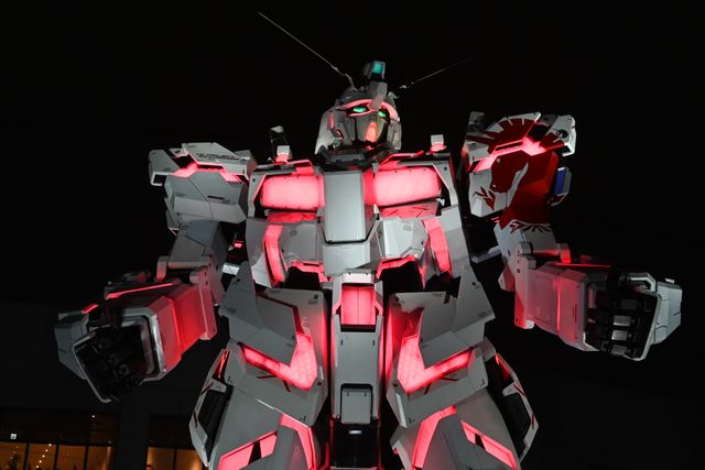 かっこいい！「実物大ユニコーンガンダム立像 ファイナルセレモニー」の様子（14枚目）