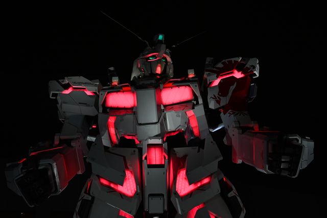 かっこいい！「実物大ユニコーンガンダム立像 ファイナルセレモニー」の様子（26枚目）