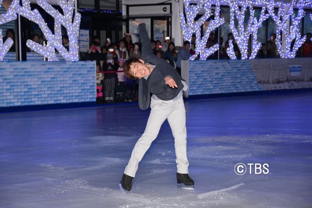 織田信成、鈴木明子のスケーティングを披露！フォトギャラリー：フォトギャラリー