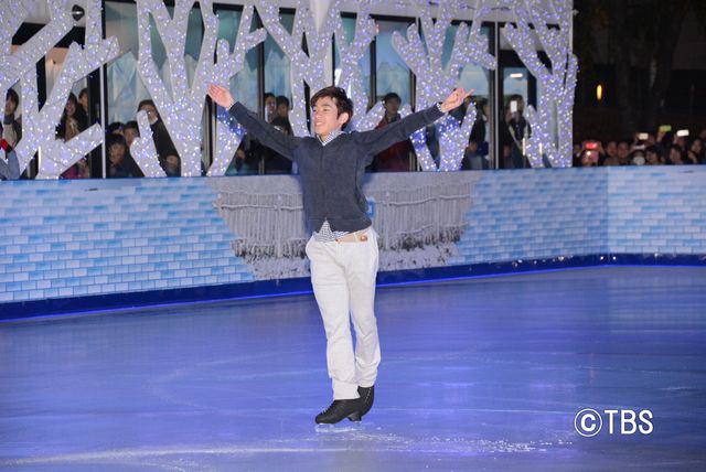 織田信成、鈴木明子のスケーティングを披露！フォトギャラリー（2枚目）