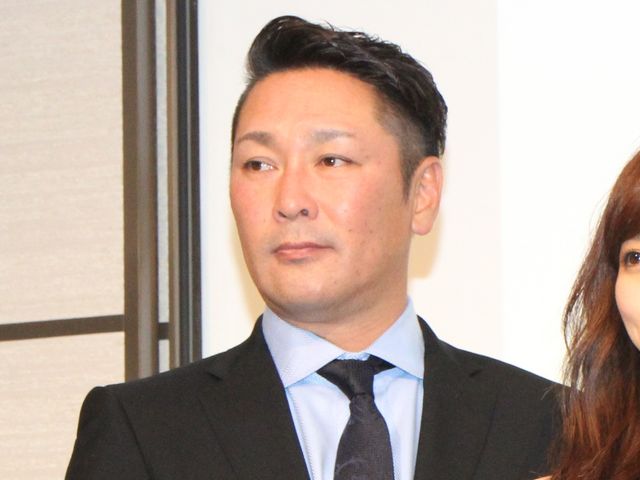 出演作の完成披露記者会見に登壇した元木大介