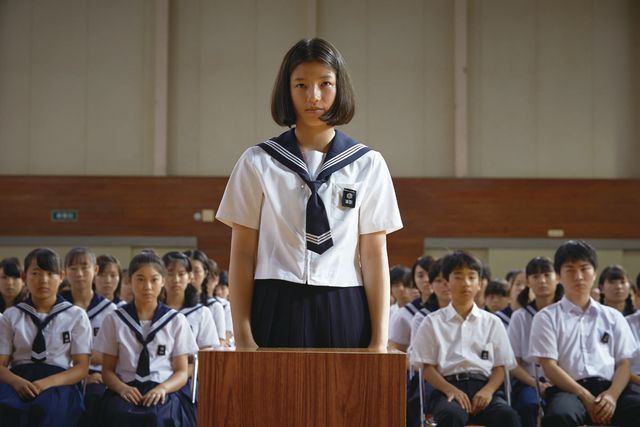 『ソロモンの偽証』E-girls石井杏奈がニキビ面の少女に…フォトギャラリー：フォトギャラリー