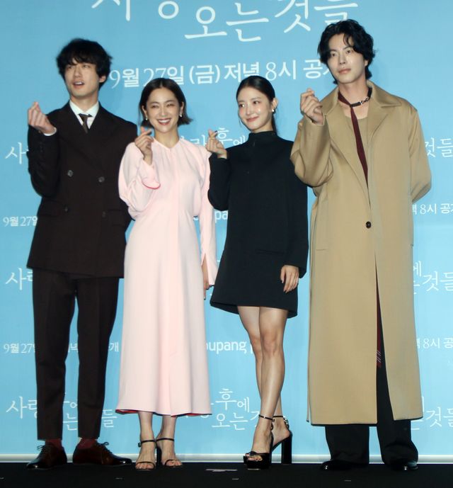 坂口健太郎＆イ・セヨン「愛のあとにくるもの」制作発表会の様子（13枚目）