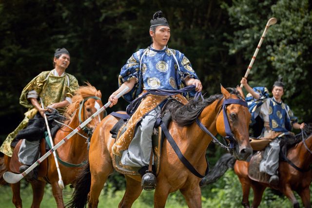 まぶしい！「光る君へ」道長、公任、斉信の打毬シーン（2枚目）