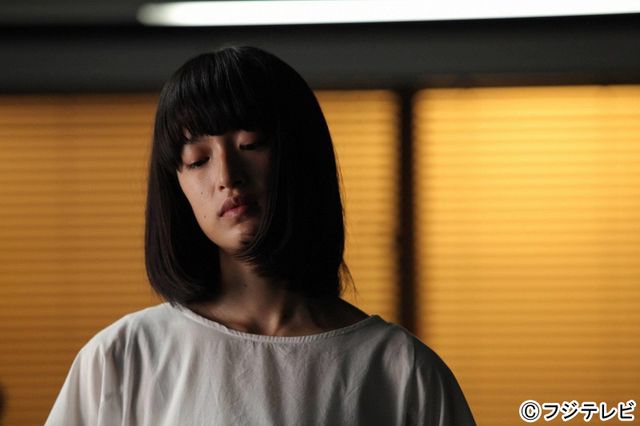 北川景子、“死神”門脇麦と対決！「探偵の探偵」フォトギャラリー（3枚目）