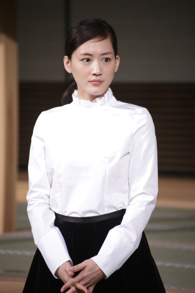 綾瀬はるか、岡田准一に気丈にエール！大河ドラマ主演バトンタッチセレモニー　フォトギャラリー（4枚目）