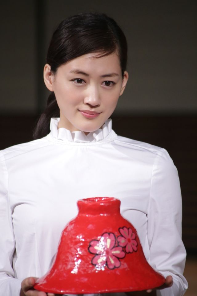 綾瀬はるか、岡田准一に気丈にエール！大河ドラマ主演バトンタッチセレモニー　フォトギャラリー（5枚目）