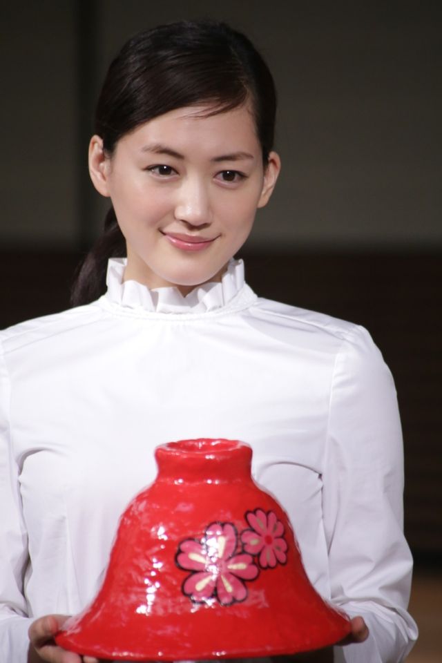 綾瀬はるか、岡田准一に気丈にエール！大河ドラマ主演バトンタッチセレモニー　フォトギャラリー（6枚目）