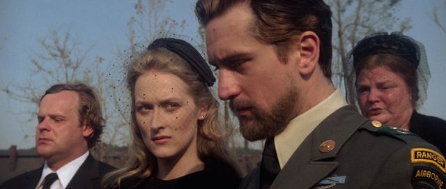 ロシアン・ルーレットの衝撃シーンも！『ディア・ハンター　4Kデジタル修復版』場面写真集（7枚目）