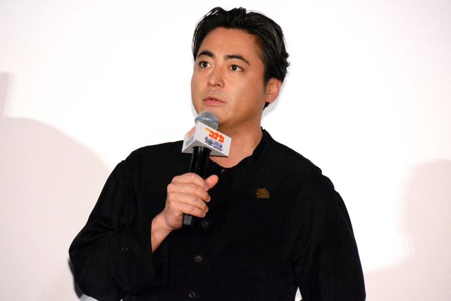 可憐な美しさが輝く山下美月！山田孝之と共に『名探偵コナン 隻眼の残像』公開記念舞台あいさつに登場（15枚目）