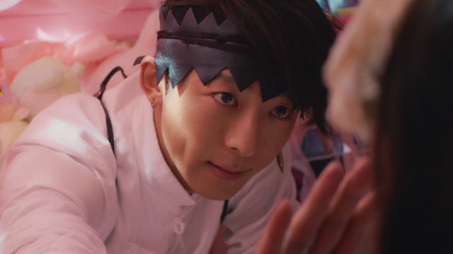 「岸辺露伴は動かない」高橋一生、中村倫也ら奇妙な場面写真（8枚目）