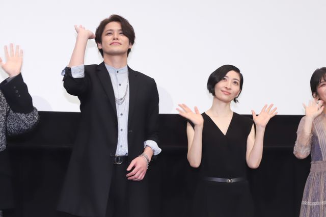 宮野真守、坂本真綾ら登壇！『劇場版 Fate / Grand Order －神聖円卓領域キャメロット－　前編Wandering; Agateram』初日舞台あいさつ（6枚目）