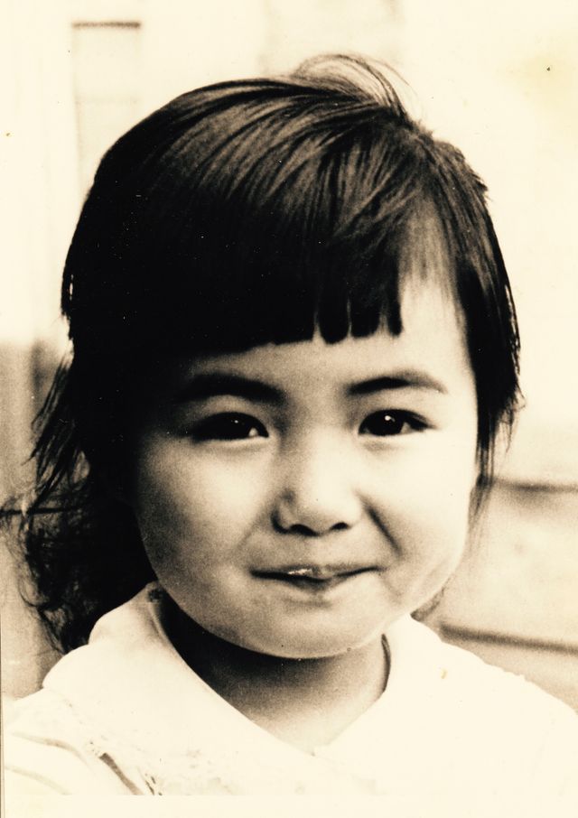 萬田久子 半世紀前の幼少期ショットに やっぱり美人さん シネマトゥデイ