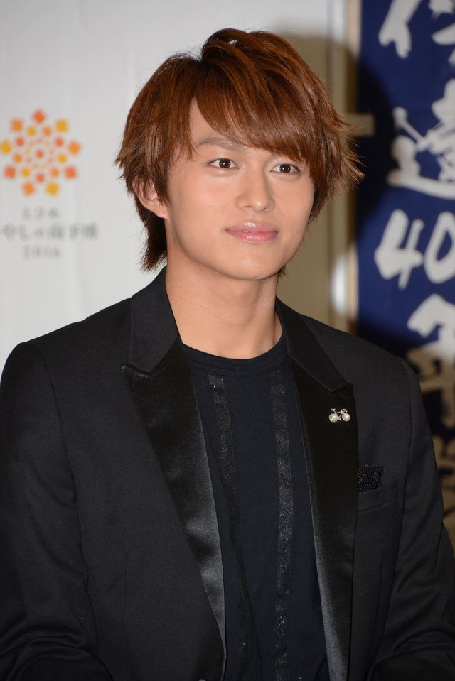 武田梨奈、懲りずに板割りを披露！映画『海すずめ』製作発表記者会見フォトギャラリー（4枚目）