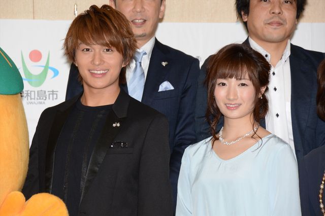 武田梨奈、懲りずに板割りを披露！映画『海すずめ』製作発表記者会見フォトギャラリー（8枚目）