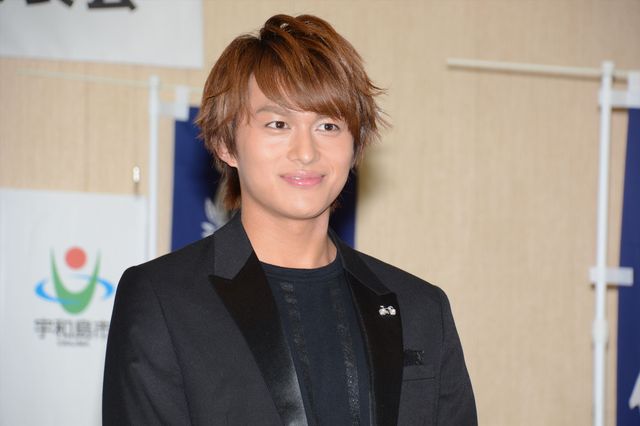 武田梨奈、懲りずに板割りを披露！映画『海すずめ』製作発表記者会見フォトギャラリー（14枚目）