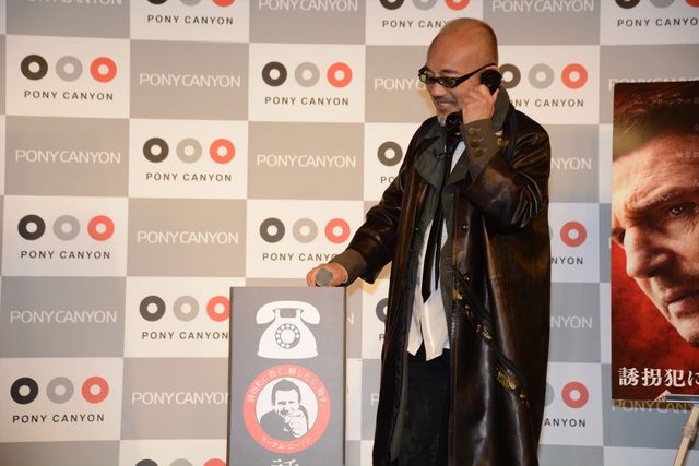 おのののか、太ももちらりのミニワンピースで登場！フォトギャラリー（2枚目）