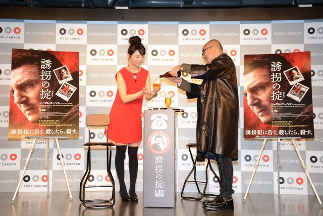 おのののか、太ももちらりのミニワンピースで登場！フォトギャラリー（6枚目）