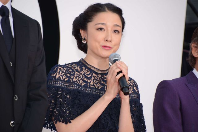 花柄ワンピの有村架純がかわいい！『関ヶ原』完成披露イベントフォトギャラリー（12枚目）