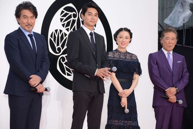 花柄ワンピの有村架純がかわいい！『関ヶ原』完成披露イベントフォトギャラリー（18枚目）