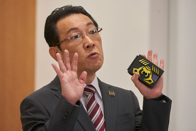 「仮面ライダー龍騎」オーディンも再登場！「仮面ライダーアウトサイダーズep.1」場面写真（7枚目）