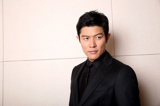 『燃えよ剣』で近藤勇役！鈴木亮平インタビューカット集（4枚目）