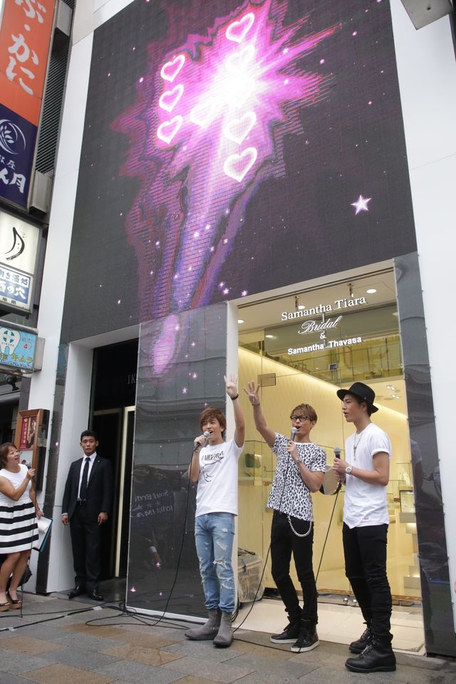 三代目JSBのサプライズ登場に銀座騒然！フォトギャラリー（5枚目）