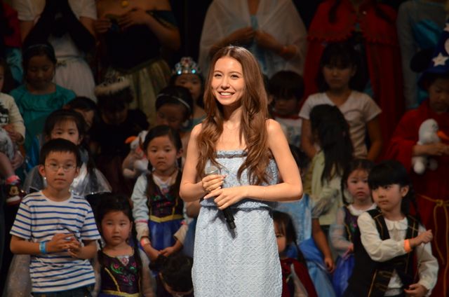 はるばる沖縄から来た熱狂的ファンやコスプレで参加した人も！「Let It Go」大合唱！写真ギャラリー（9枚目）