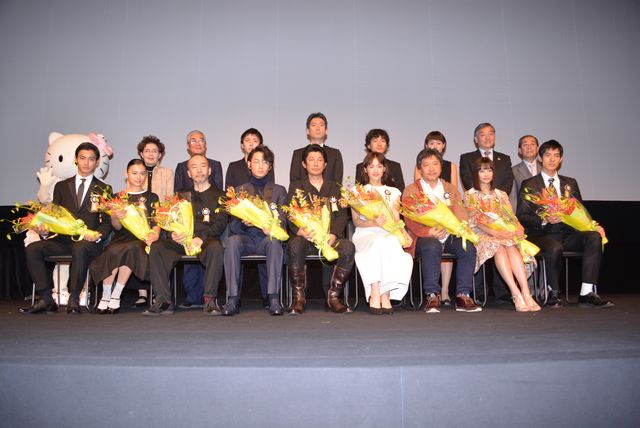 見つめ合う広瀬すず＆綾瀬はるか！綾野剛は最優秀男優賞！「第7回TAMA映画賞」授賞式フォトギャラリー（14枚目）