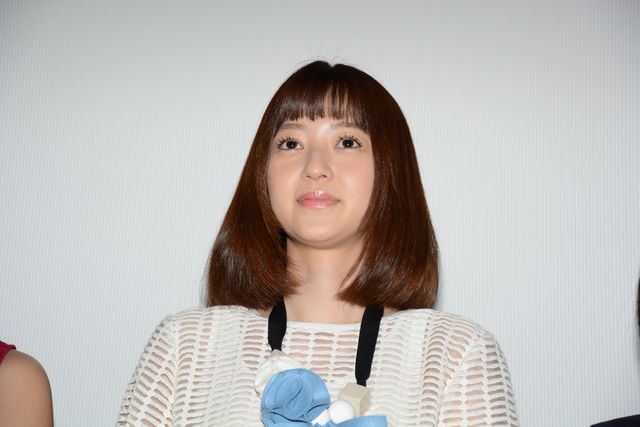 天然女優・青山美郷、主演作のイメージは「カルピスを原液で飲んだ感じ！」　画像ギャラリー：フォトギャラリー