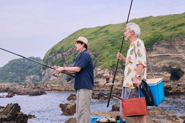 【ネタバレ】松本潤＆仲里依紗が「ラッキーセブン」以来の共演　日曜劇場「19番目のカルテ」第1話場面写真（6枚目）