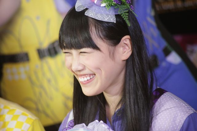 「WALKING WITH DINOSAURS」ももいろクローバーZフォトギャラリー（8枚目）