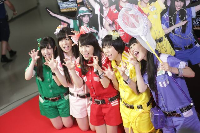 「WALKING WITH DINOSAURS」ももいろクローバーZフォトギャラリー（11枚目）