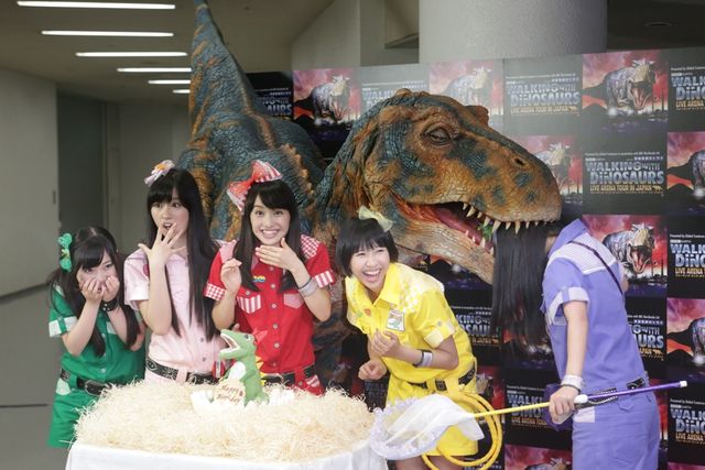 「WALKING WITH DINOSAURS」ももいろクローバーZフォトギャラリー（21枚目）