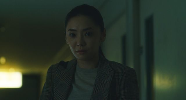 あの女の正体は…？『呪怨：呪いの家』荒川良々、黒島結菜ら絶叫場面写真＜9点＞（6枚目）