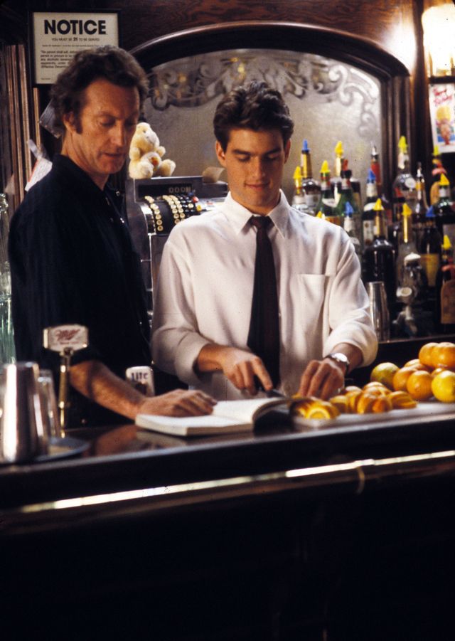 トム・クルーズの色気あふれる！『カクテル』場面カット（9枚目）