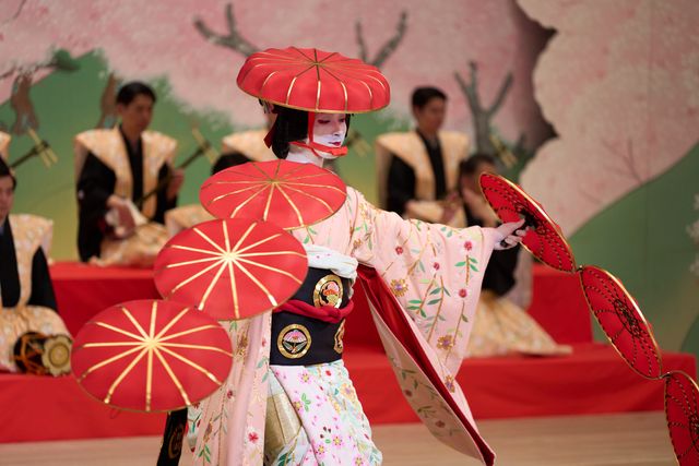 『国宝』吉沢亮・横浜流星・渡辺謙・田中泯、圧巻の歌舞伎シーン＜16枚＞（2枚目）