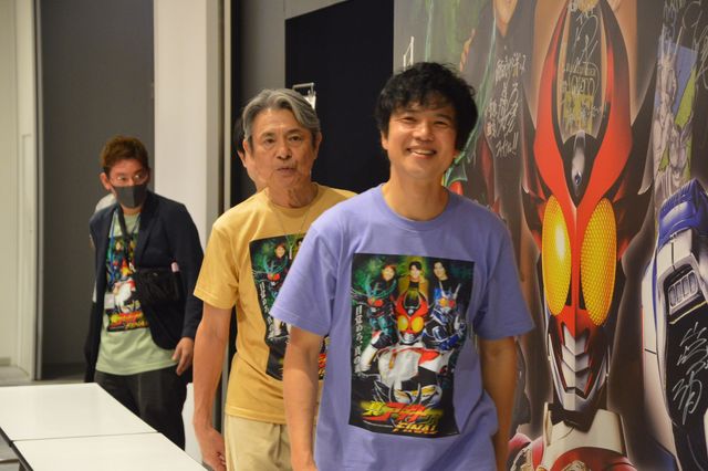 「真アギト展」名古屋会場にオリキャス10名サプライズ登場！賀集利樹＆要潤＆牧山雄亮らファンとハイタッチ（5枚目）