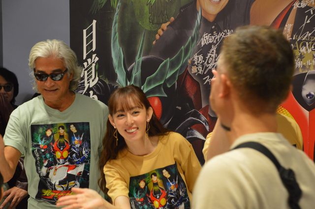 「真アギト展」名古屋会場にオリキャス10名サプライズ登場！賀集利樹＆要潤＆牧山雄亮らファンとハイタッチ（13枚目）