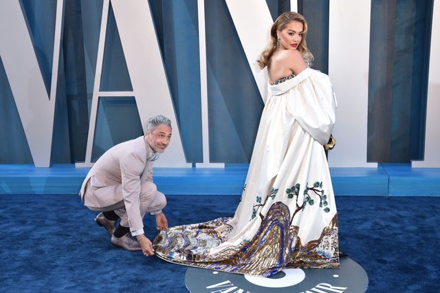 超仲良し！タイカ・ワイティティ＆リタ・オラ（4枚目）