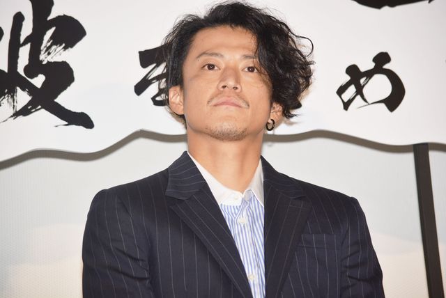 吉沢亮のドS発言に大歓声！小栗旬ら映画『銀魂2 掟は破るためにこそある』初日舞台あいさつに出席（16枚目）