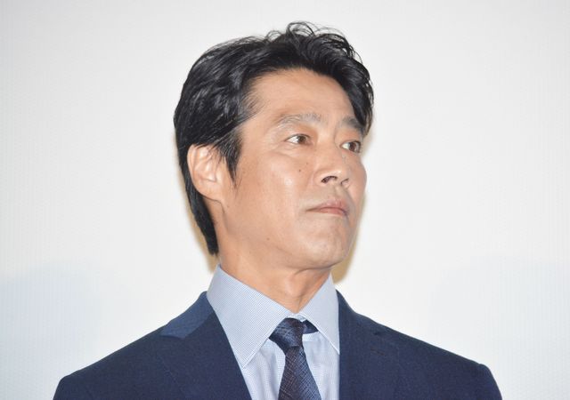 吉沢亮のドS発言に大歓声！小栗旬ら映画『銀魂2 掟は破るためにこそある』初日舞台あいさつに出席（19枚目）