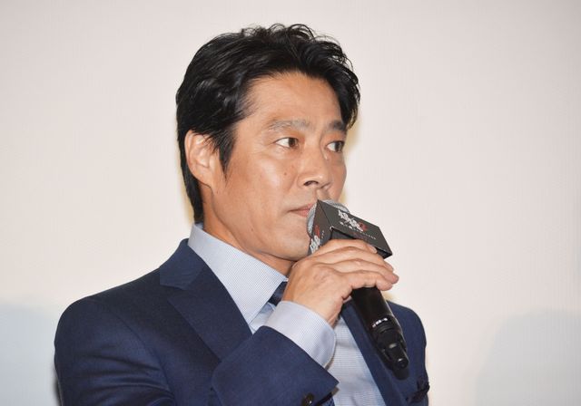 吉沢亮のドS発言に大歓声！小栗旬ら映画『銀魂2 掟は破るためにこそある』初日舞台あいさつに出席（20枚目）